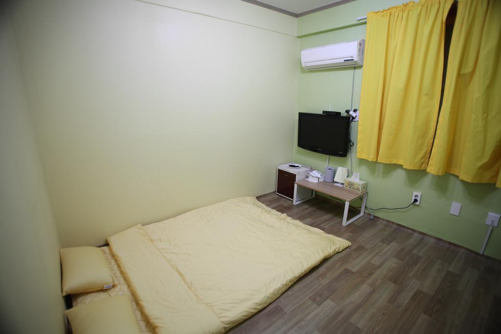Yeosu Inn Hostel Exterior foto